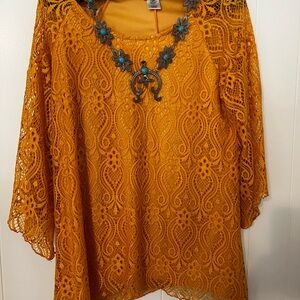 Elegant Lace Women's Lined Blouse Size-L